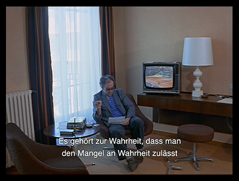 Bearbeiteter Screenshot aus Chambre 666 von Wim Wenders mit Jean-Luc Godard